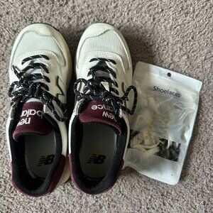 New Balance 574 Maroon & Creme - Men's 6.5 (fits Women's 8)